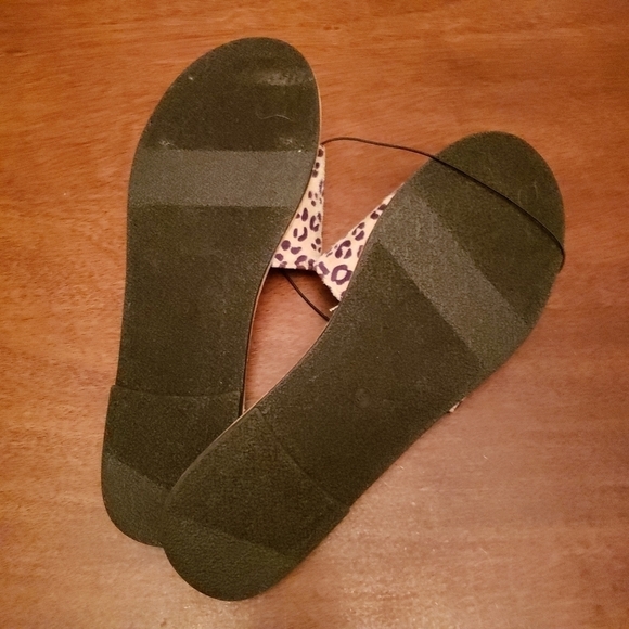 Loft Leopard Print Slide Sandals - Picture 4 of 6